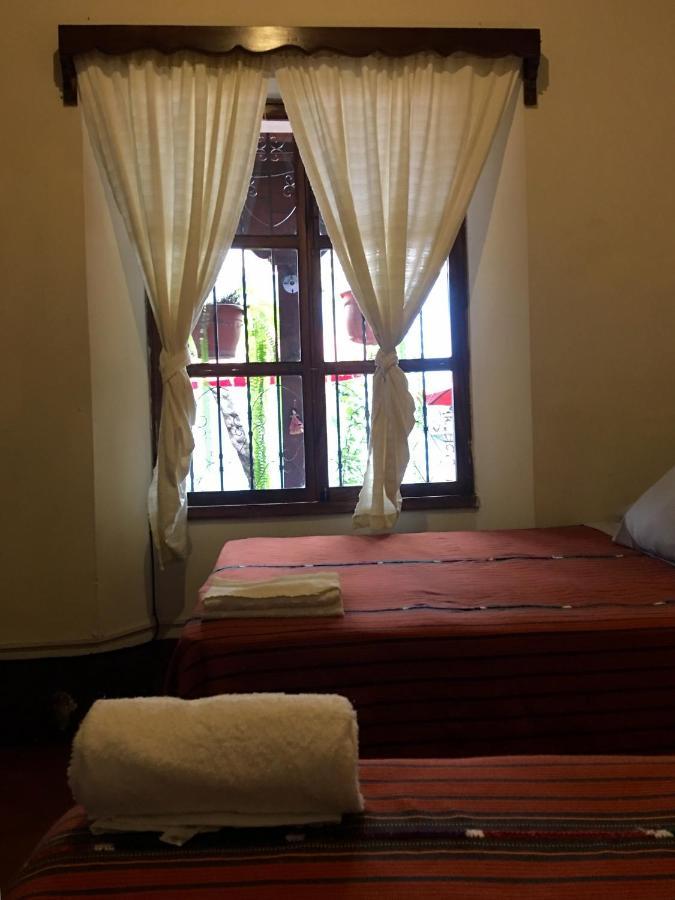Dionisio Inn Antigua Eksteriør billede