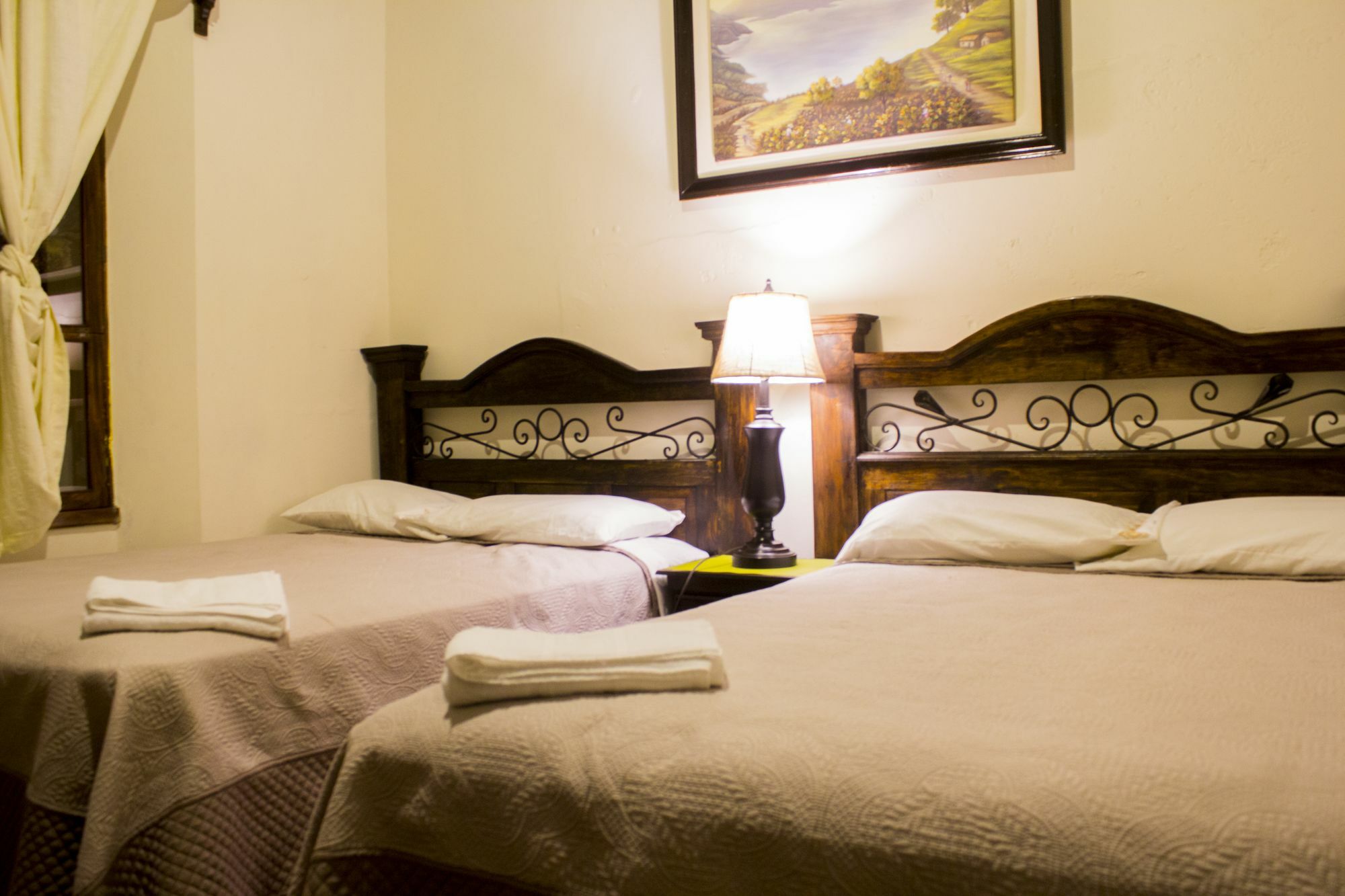 Dionisio Inn Antigua Eksteriør billede
