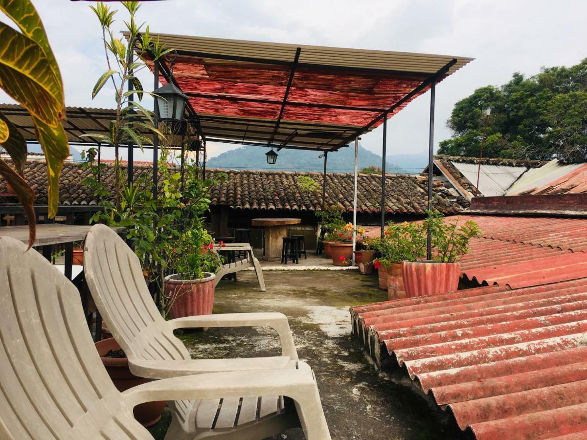 Dionisio Inn Antigua Eksteriør billede